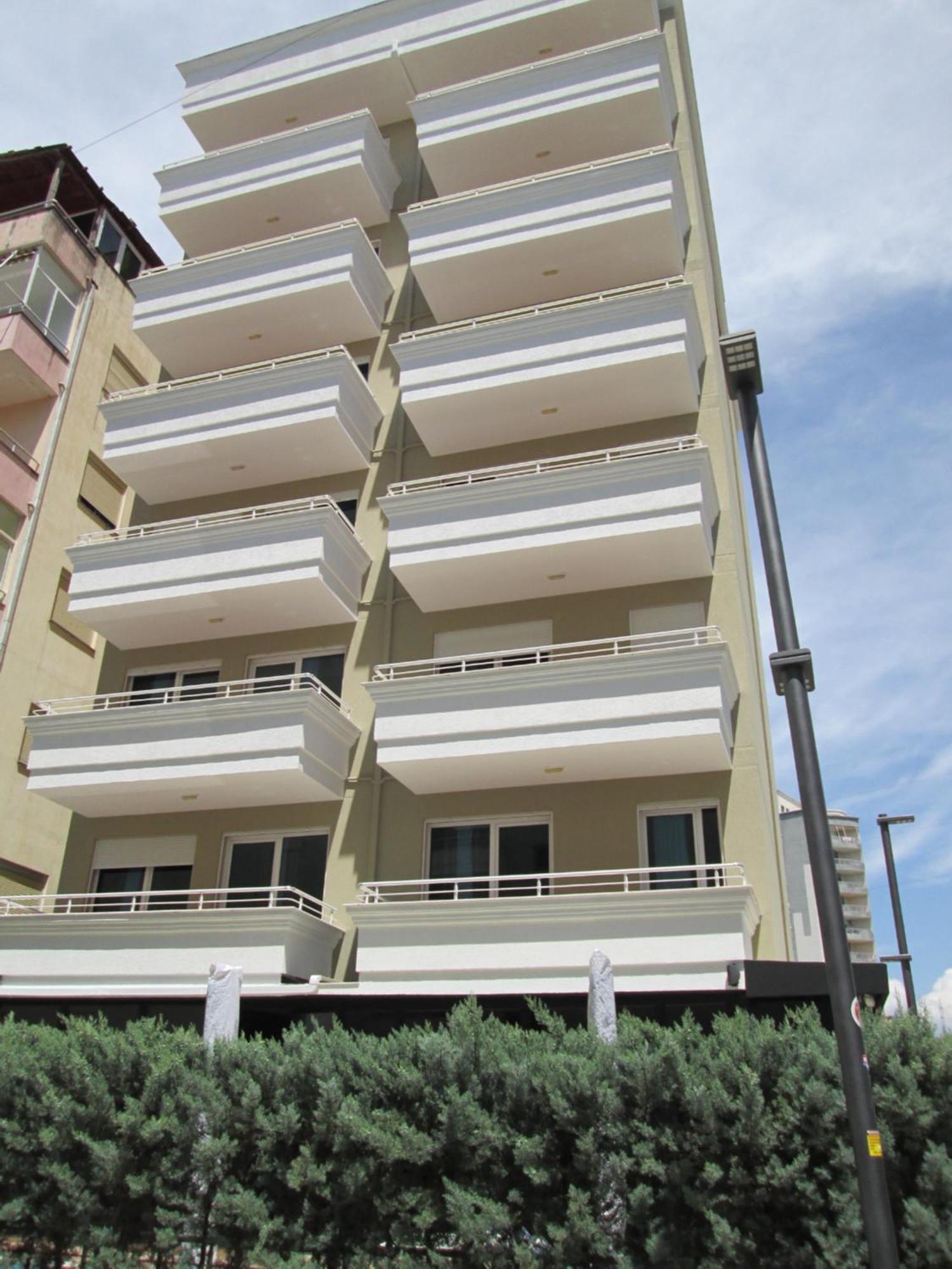 Alvin Comfort Hotel 4*